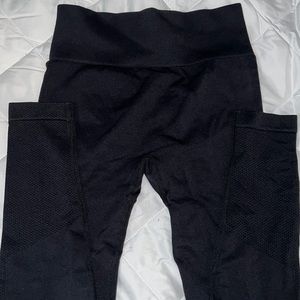 Black seemless leggings
